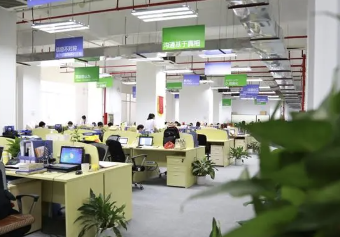 飛酷網(wǎng)絡(luò)一站式網(wǎng)絡(luò)服務商，南京地區(qū)網(wǎng)站建設(shè)就找飛酷